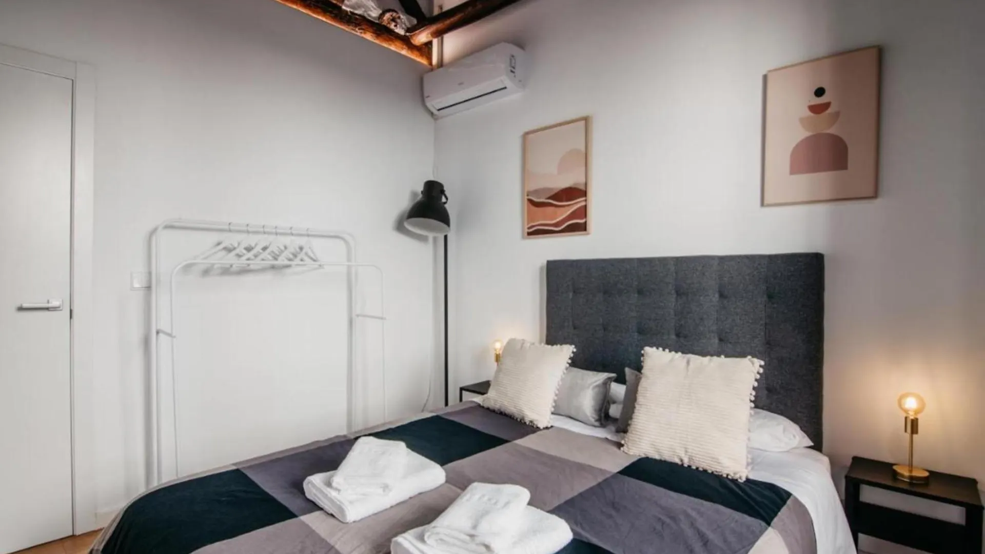 Dreamstay - Oficios Apartamento Granada Apartment